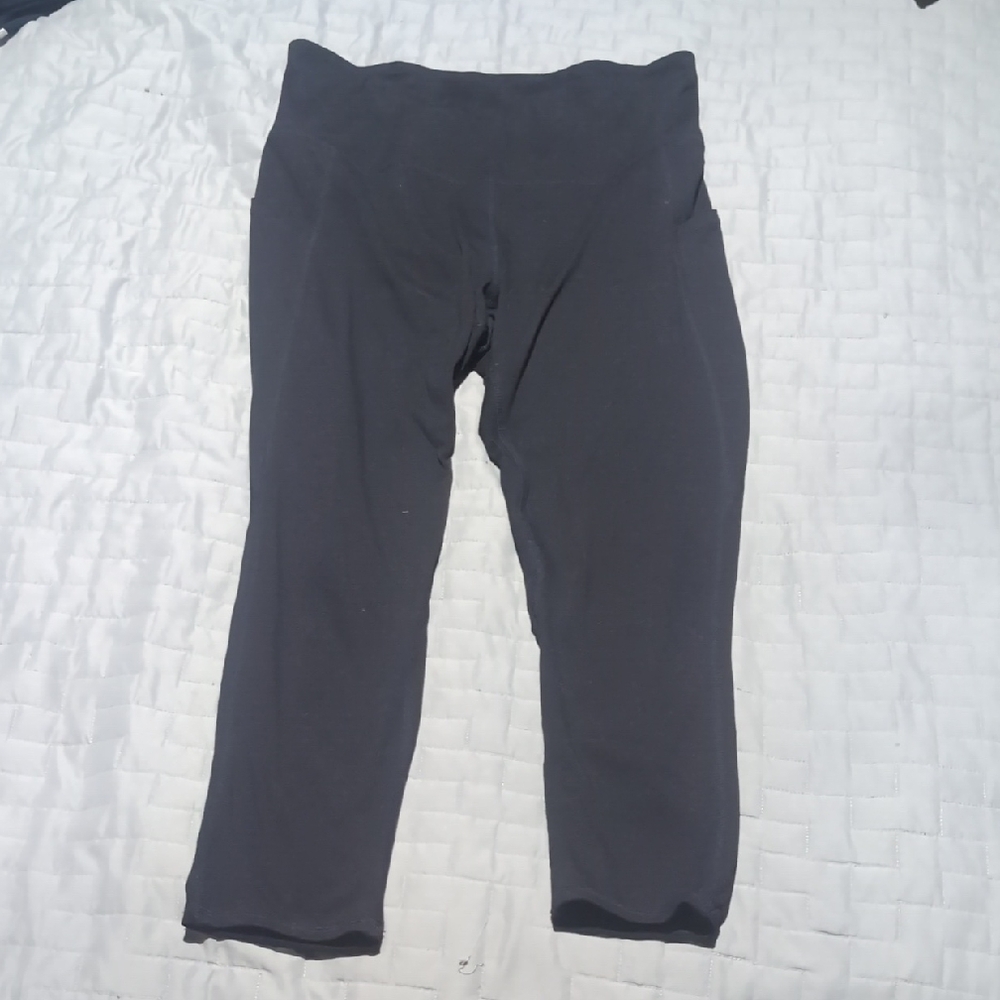Head Black Capri Leggings